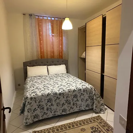 Apartment Resiappartament Florence